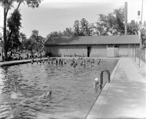 Courtesy the Denver Public Library, Western History Collection, X-27633