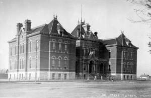 Franklin School in Denver. Courtesy DPL, Western History Collection, C-67