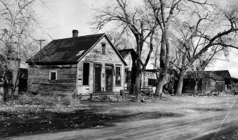 Ugliness soon will vanish- 9th Street Lincoln Park, DPL Western History Collection X-22407