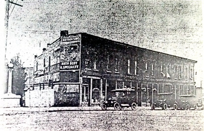 The Denver Circle's Larimer Station on the west bank of the Cherry Creek